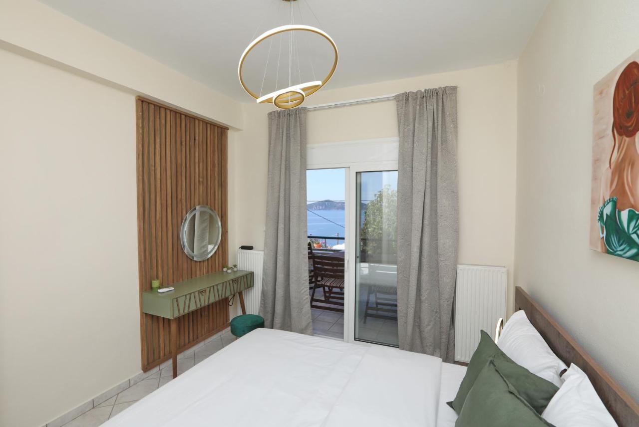 Coral Suite PalaiónTsiflíkion エクステリア 写真